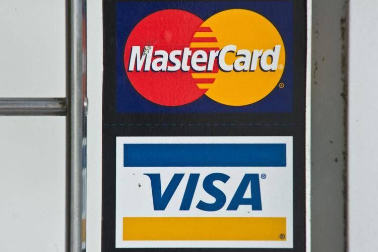 Guerra Ucraina, Visa e Mastercard al lavoro per stop transazioni in Russia