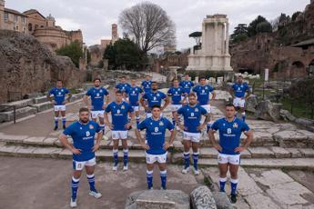 Sei Nazioni, flash mob Azzurro ai Fori imperiali prima del match contro la Scozia