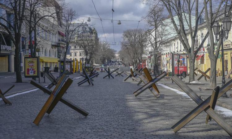 Poletti, direttore di 'Odessa Journal': ''bombe a 40 km, in città nulla è cambiato''