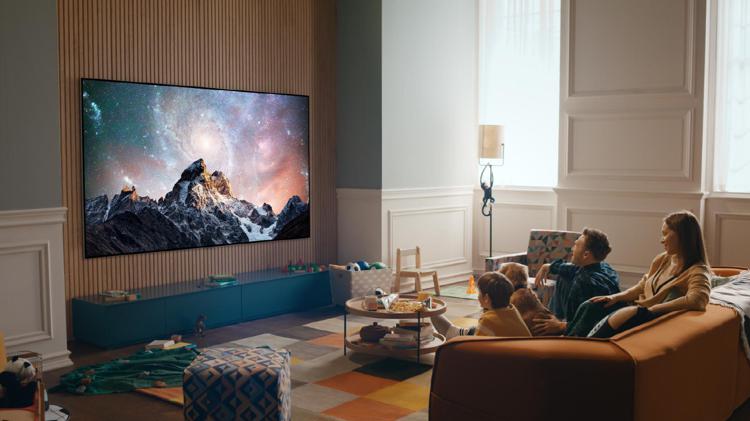 LG presenta la nuova linea TV OLED e mini LED del 2022