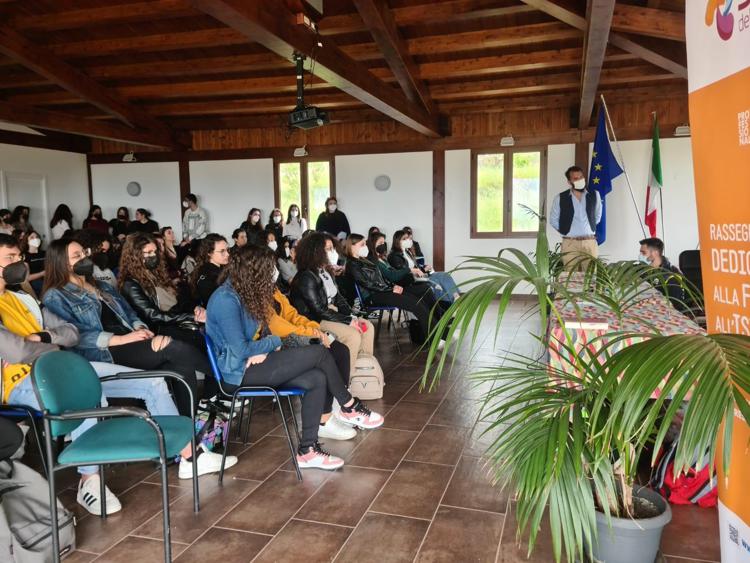 Reggio Calabria, il Salone dell’Orientamento apre la strada verso il Festival Nazionale dell’Economia Civile 2022
