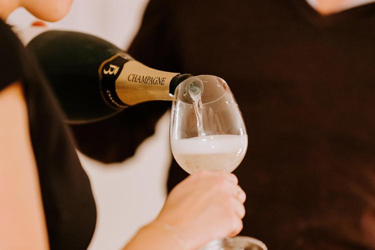 Champagne: Cos’è una riserva perpetua?