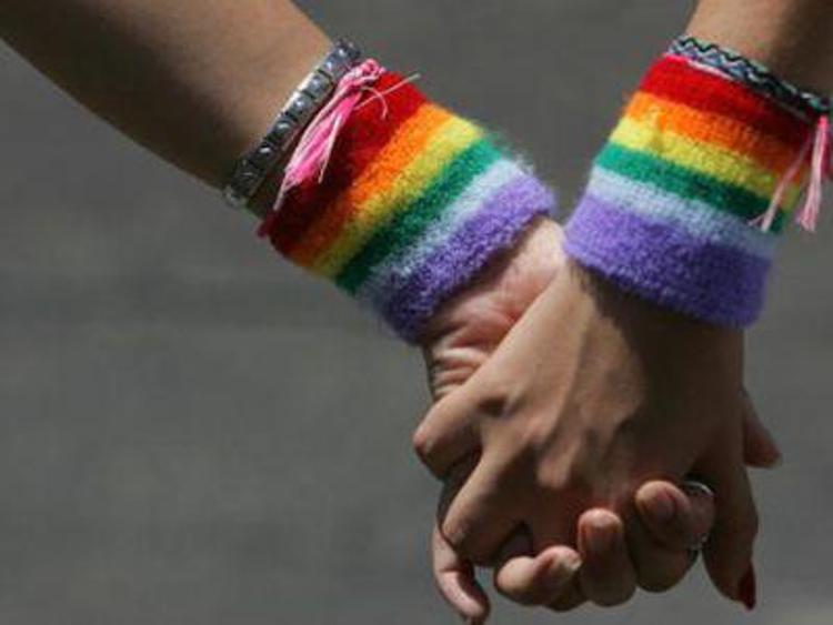 Omofobia, diffuse le discriminazioni soprattutto tra i giovani