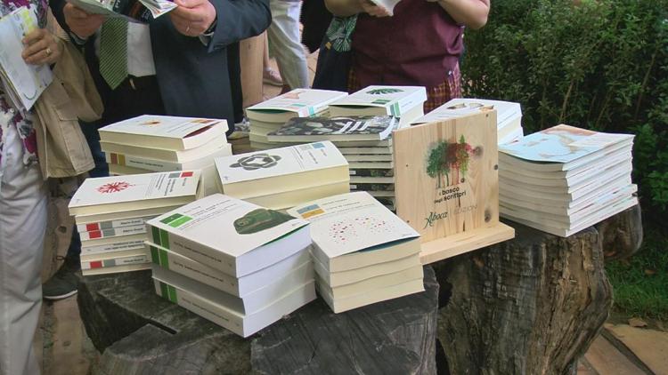 Al Salone del Libro un 'bosco degli scrittori', iniziativa di Aboca Edizioni