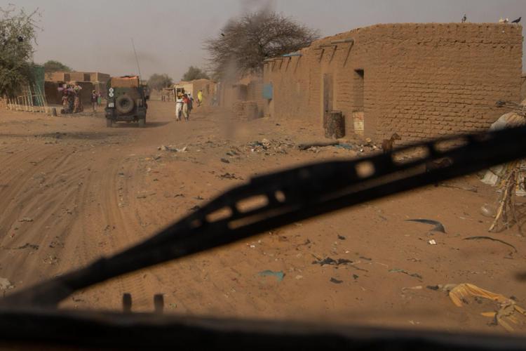 Italiani rapiti in Mali, la procura di Roma apre inchiesta per sequestro di persona a scopo di terrorismo