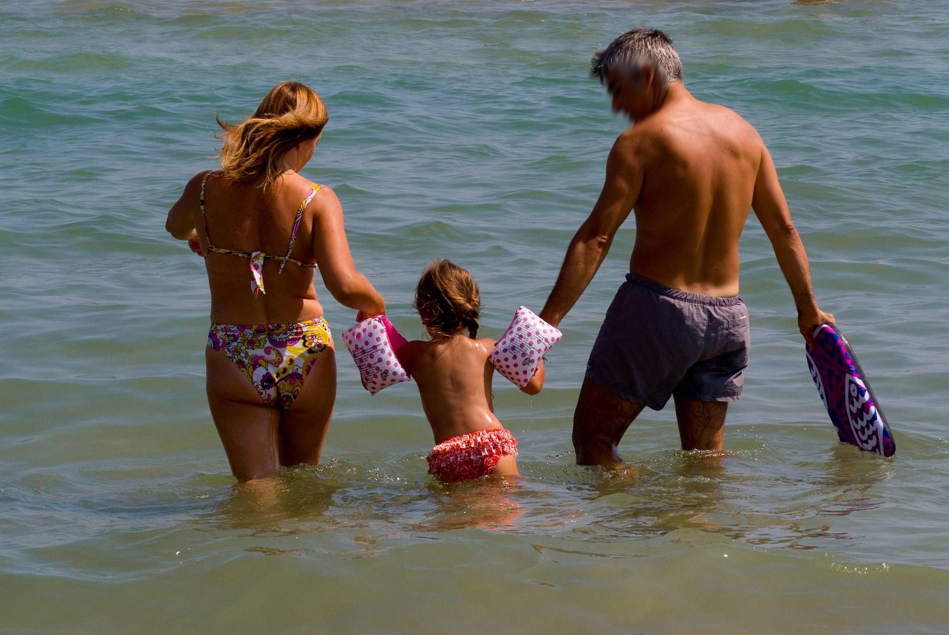 Psicologi: "Estate tempo prezioso per genitori e figli, si possono rafforzare i legami"
