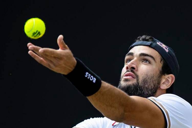 Berrettini positivo al covid, si ritira da Wimbledon 2022