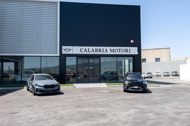 Calabria Motori: “Inaugura a Reggio Calabria la Concessionaria ufficiale di vendita e assistenza auto BMW e MINI, Premium Brand del settore Automotive internazionale”