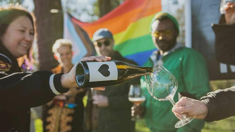 Queer Wine Fest, l’Oregon celebra i produttori LBTQ+