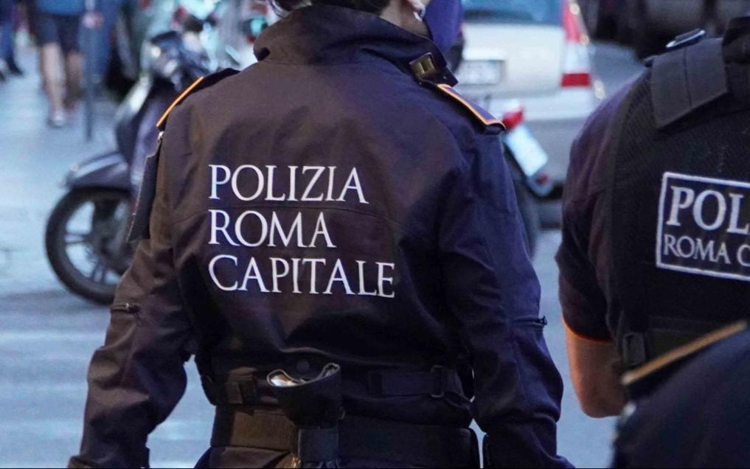 (Polizia Roma Capitale - Immagine di repertorio)