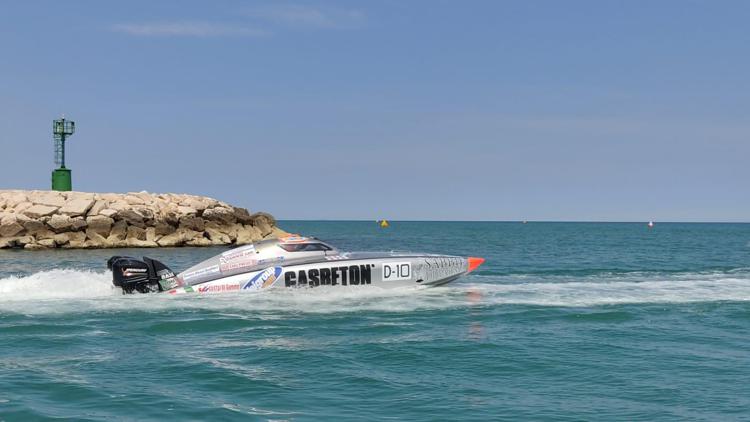 Campionato Mondo Offshore Classe 3D, vincono Gara 2 Andrea e Lorenzo Bacchi