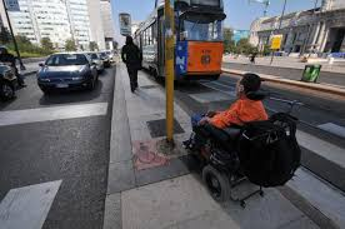 Coaches forbidden to disabled people, the Government guarantees equal opportunities