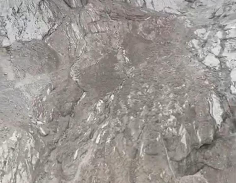 Valanga sulla Marmolada, immagini dall'elicottero - Video