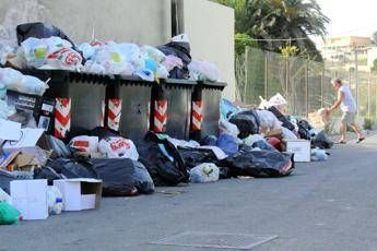 Waste, separate collection and fines: that’s who has to pay