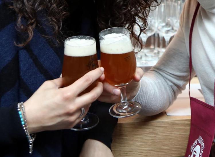 Una campagna di categoria per promuovere consumo birra in socialità italiani