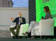 Enrico Letta sul palco di Digithon2022