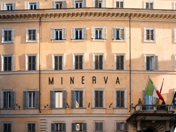 Al via ristrutturazione Hotel de la Minerva a Roma