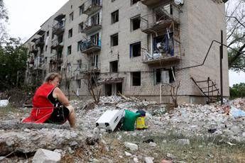 Ukraine, massive Russian attack with missiles and drones