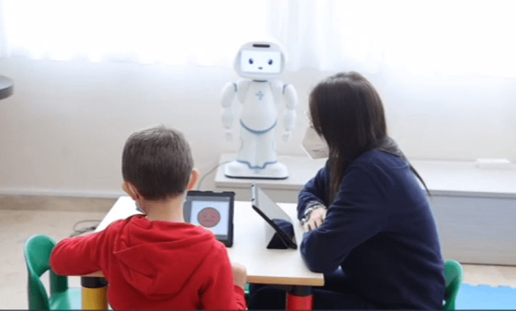 Autismo, al via a Roma progetto per aiutare bambini, famiglie e professionisti