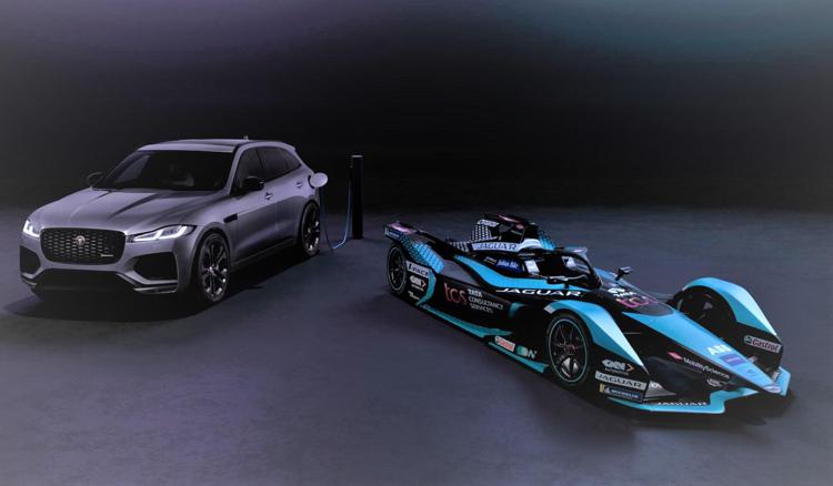 Jaguar, così la tecnologia Racing migliora l'efficienza energetica delle auto di serie