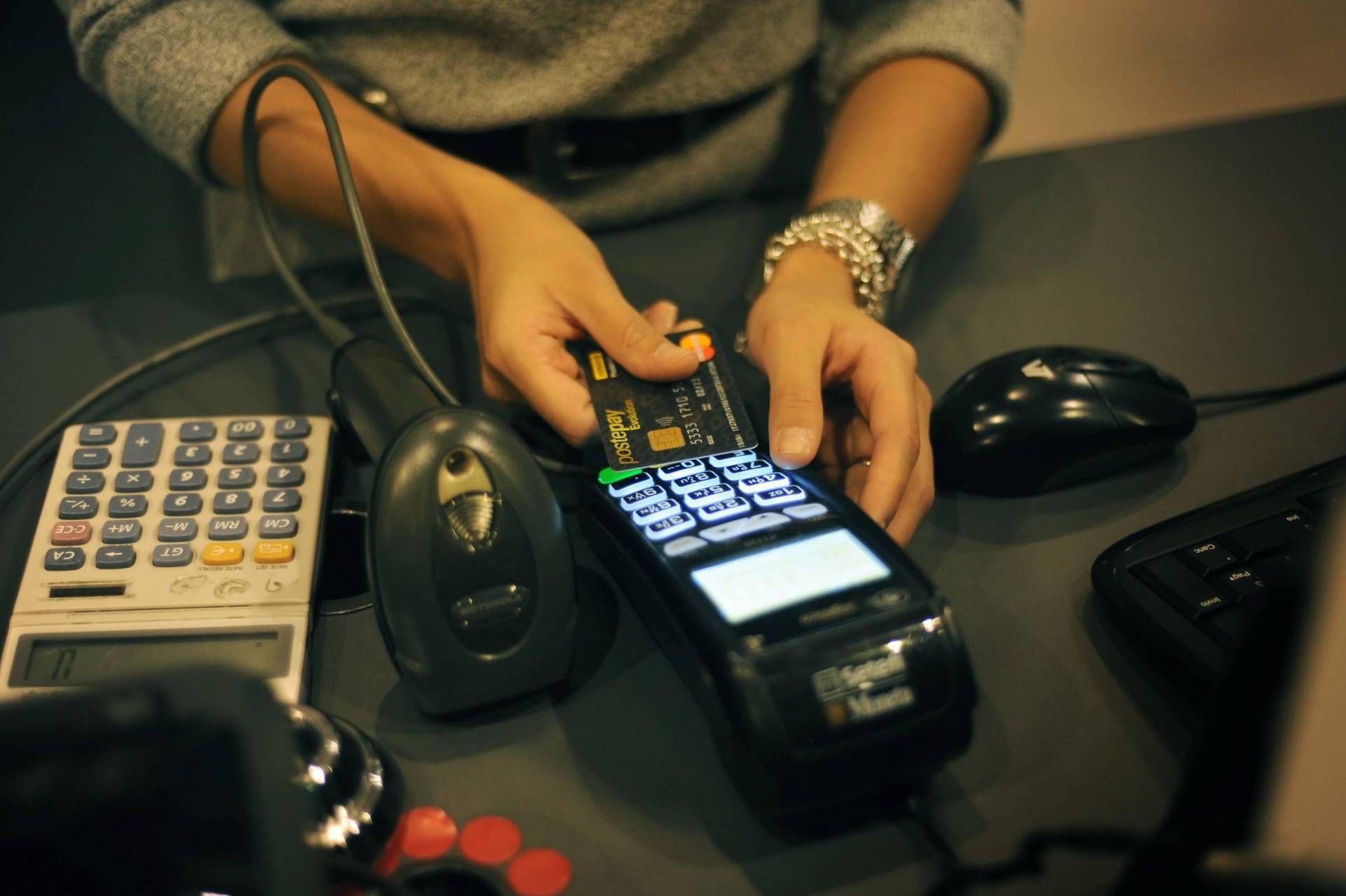 Un click e via, da Bolzano a Catania boom di pagam &hellip;