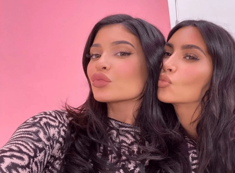 Kylie Jenner e Kim Kardashian, appello a Instagram: 