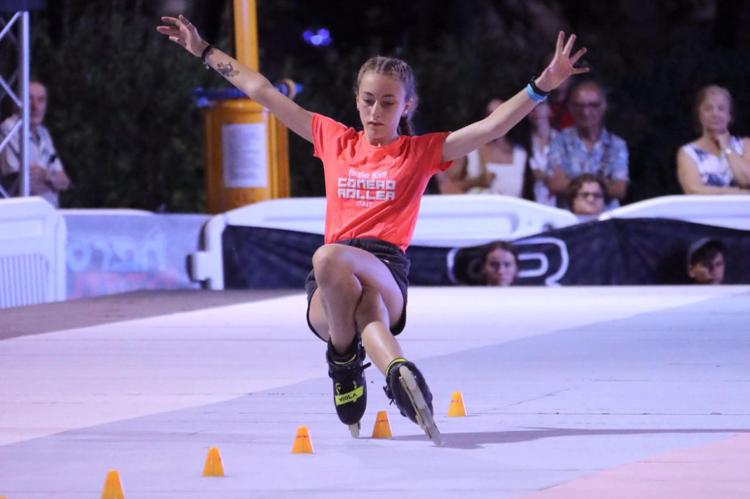 Viola Luciani oro a 12 anni nella Cdm pattinaggio freestyle inline