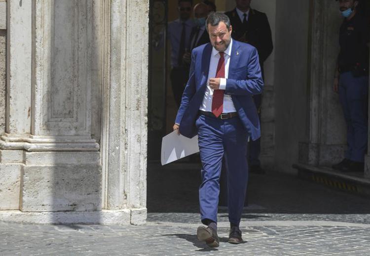 Elezioni 2022, liste Lega in stand-by: Salvini chiede cv a militanti per 'candidarsi'