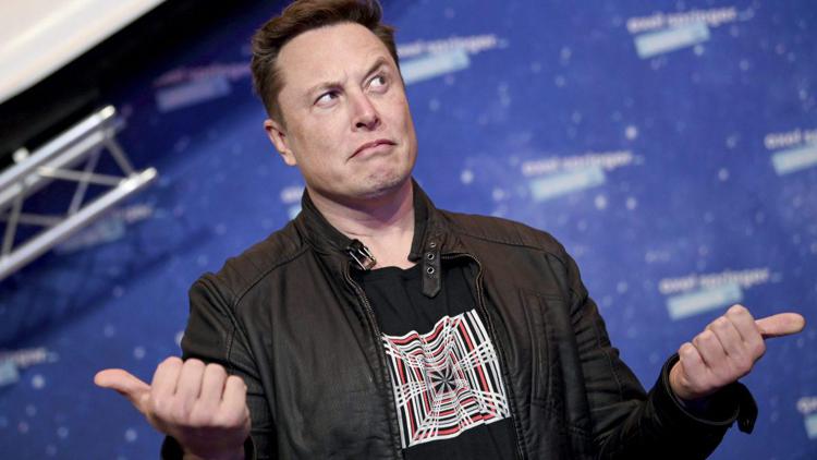 Elon Musk prevede una recessione 