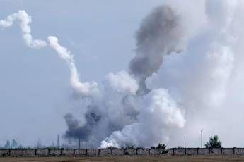 Ukraine, a Russian ship hit in Crimea: confirmation from Kiev