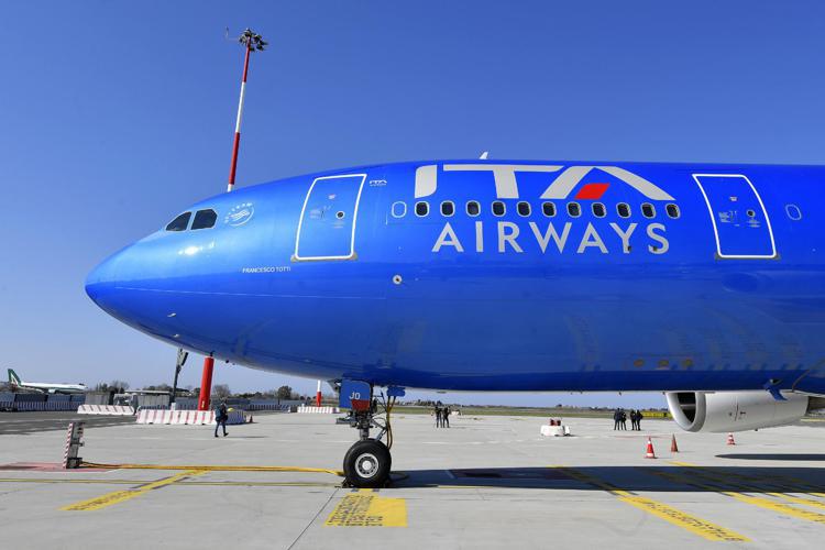 Ita Airways e lavoro, via libera a oltre 1200 assunzioni nel 2023