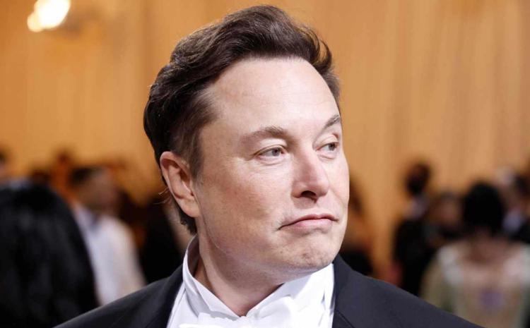 Chip nel cervello umano: la Neuralink di Elon Musk collabora con una start-up rivale