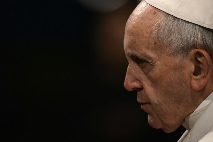 Stretta del Papa: allo Ior gestione esclusiva dell'attività finanziaria