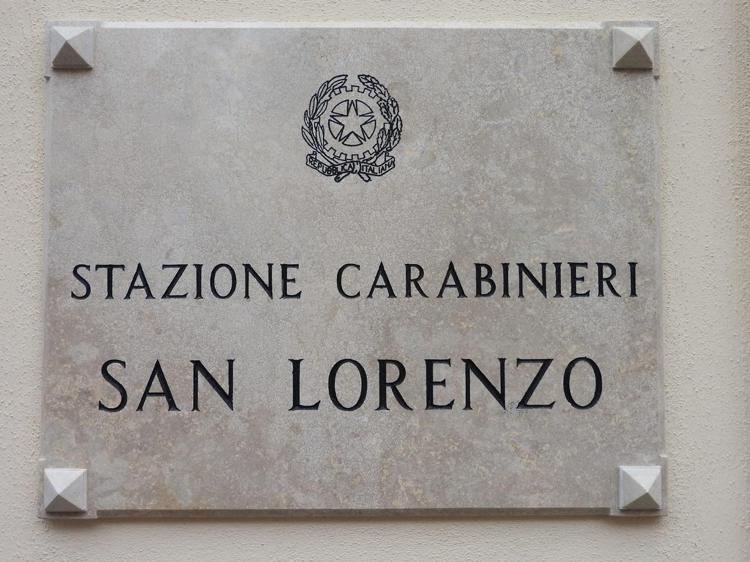 Roma, brandisce coltello in strada a San Lorenzo, bloccato e denunciato da carabinieri