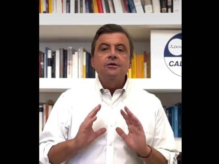 Calenda sbarca su TikTok: 