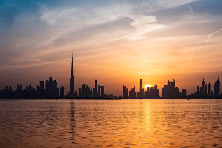 Siccità: gli Emirati Arabi Uniti alla ricerca di piogge