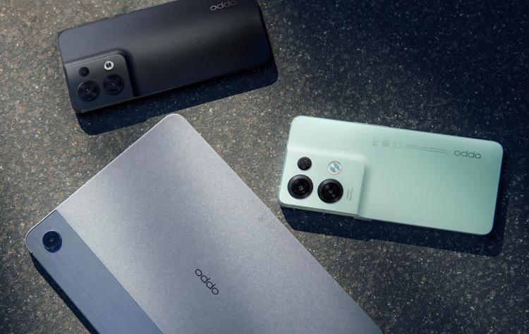 Oppo presenta a Parigi i nuovi smartphone Reno8 e Reno8 Pro, e il tablet Pad Air