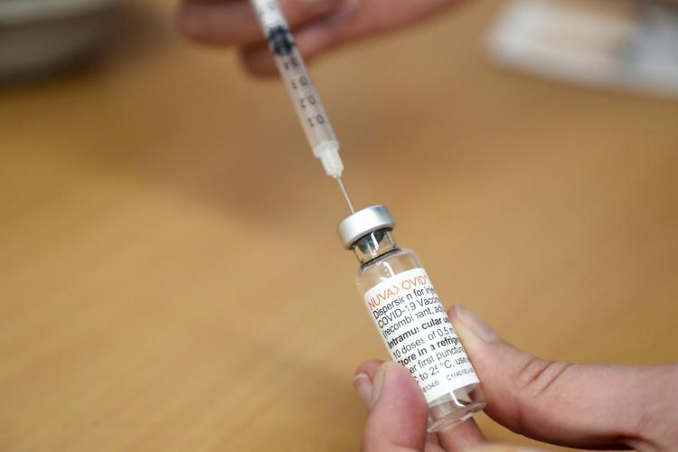 Covid, Novavax: 'Ok Ema a uso nostro vaccino come richiamo in over 18'