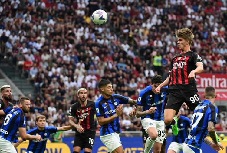 Champions, semifinale Milan-Inter in chiaro su Tv8 il 10 maggio