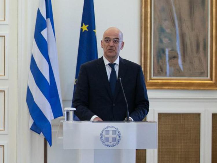 Il ministro degli Esteri greco, Nikos Dendias (Fotogramma/Ipa)