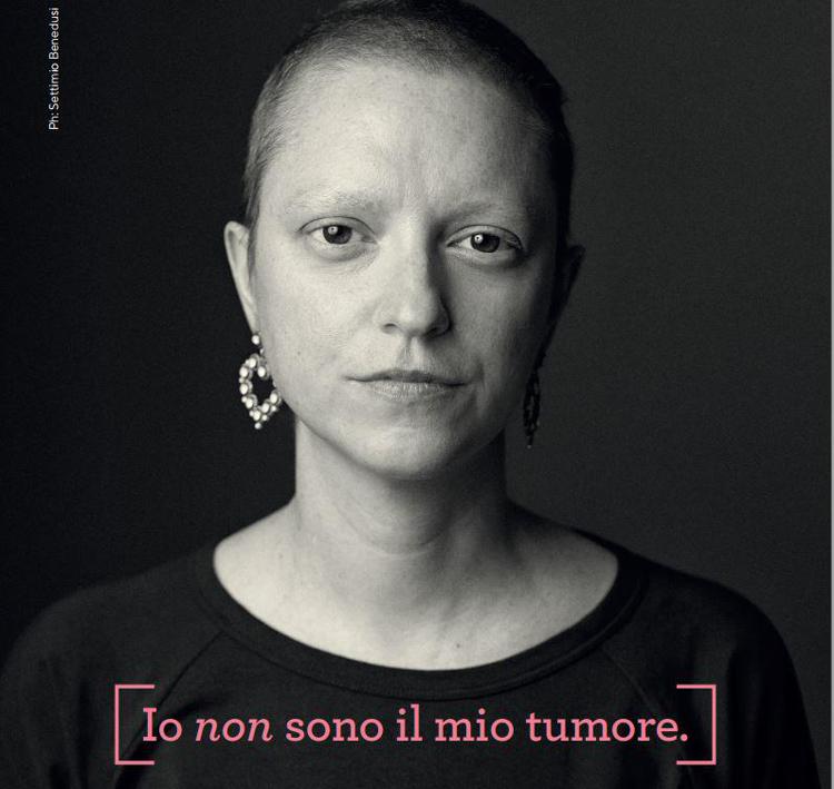 Ricerca oncologica femminile, QVC al fianco di Fondazione Veronesi