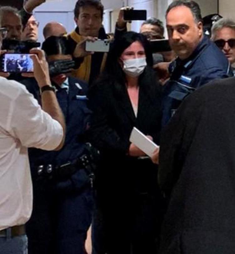 Alessia Pifferi in tribunale a Milano, la donna è accusata dell'omicidio aggravato della figlia Diana di soli 18 mesi - (Adnkronos)