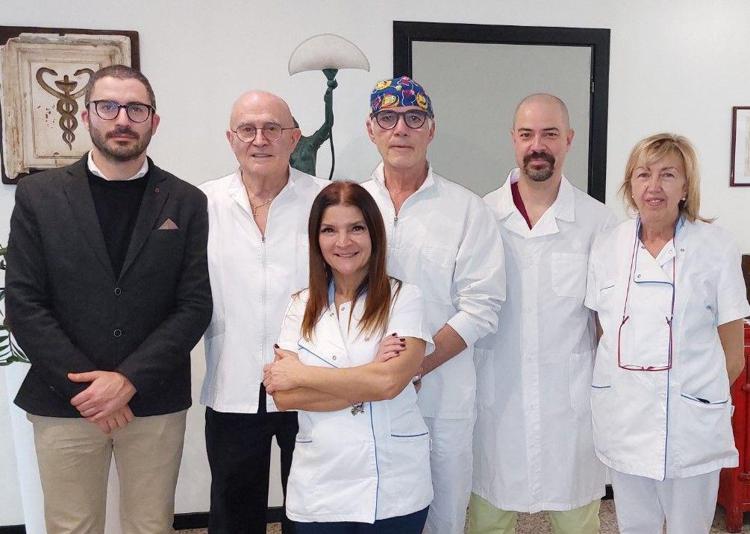 Nella foto del Team da sinistra verso destra: Edoardo Barbiero, Dr. Aldino Barbiero, Sig.ra Alessandra Ferrari, Dr. Paolo Bedeschi, Dr. Gerardo Pozzi