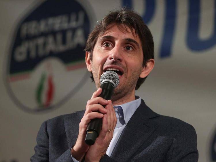 Terzo mandato, Donzelli: 