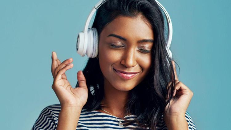 Il 36% dei giovani ascolta podcast: Samsung Italia ne realizza uno per la Gen Z
