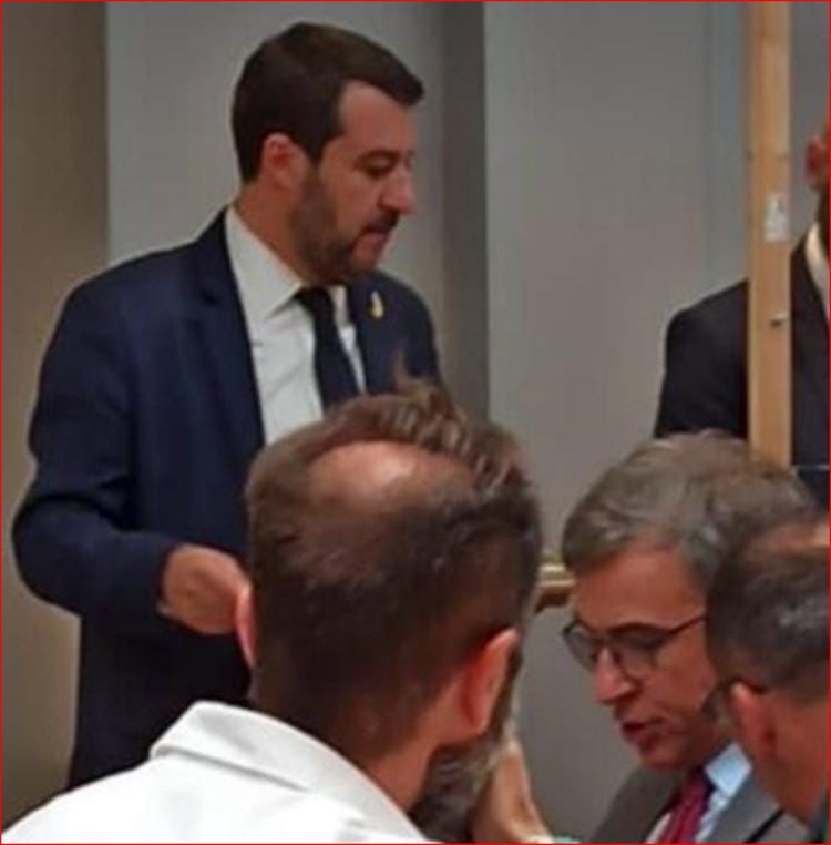 Governo, per Salvini pranzo nella mensa delle Fs
