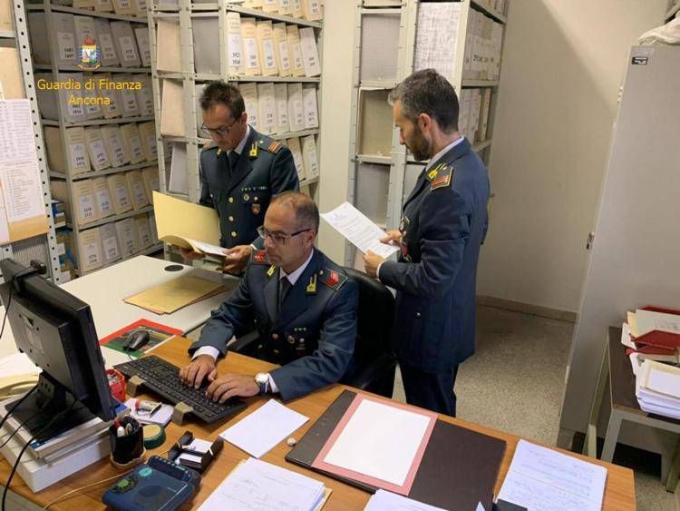 Evasione fiscale, in 4 mesi sequestri per oltre 660 mln: cosa dicono i dati Gdf