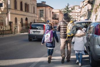 Covid, ‘verso una nuova quotidianità’ per bambini e famiglie