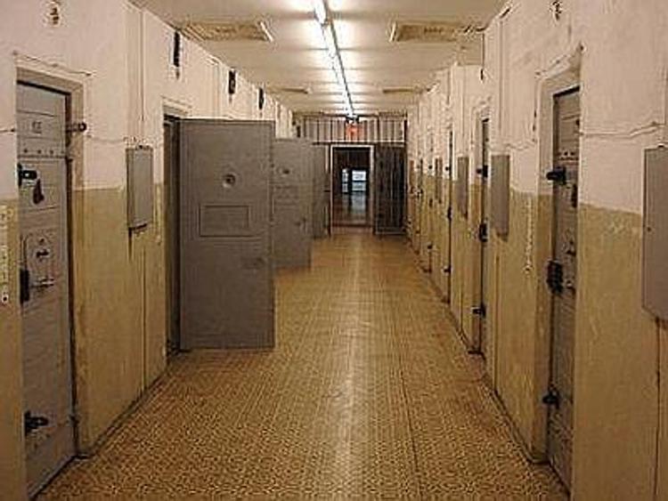 Corridoio di un carcere - Antigone