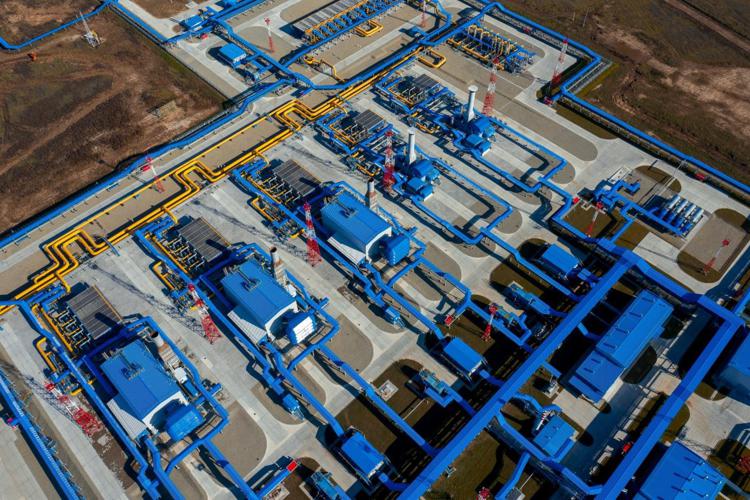 Gas, Berlino nazionalizza Gazprom Germania: cosa può succedere in Italia